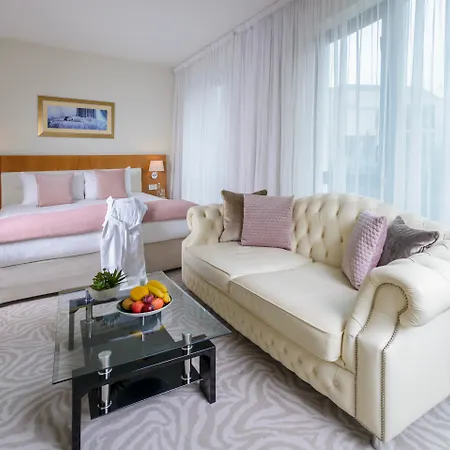 فندق The Ellison كاستليبار