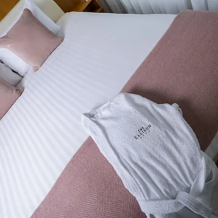 The Ellison 4* كاستليبار