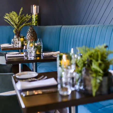 מלון The Ellison 4*