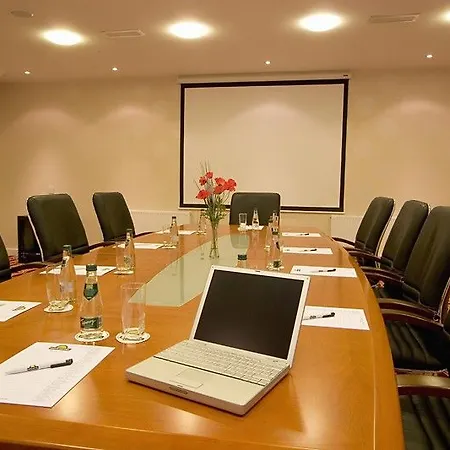 Otel The Ellison Castlebar