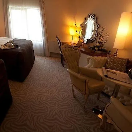 מלון The Ellison קאסלבר