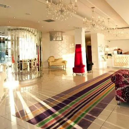 The Ellison 4* קאסלבר