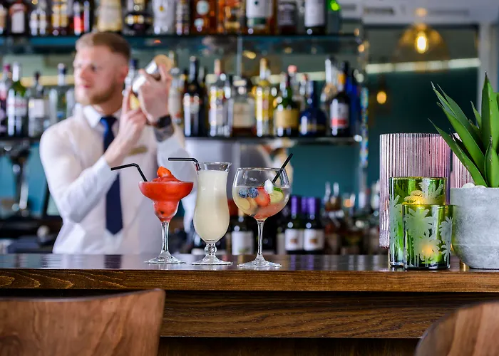 호텔 The Ellison 4*